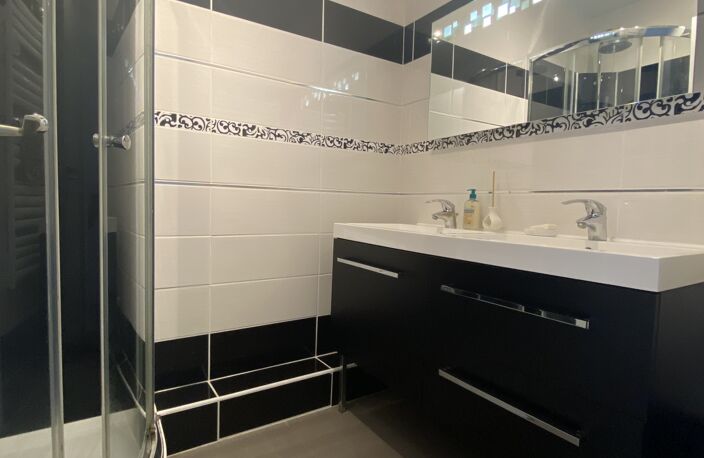 Vente Appartement 4 pièces — photo 5