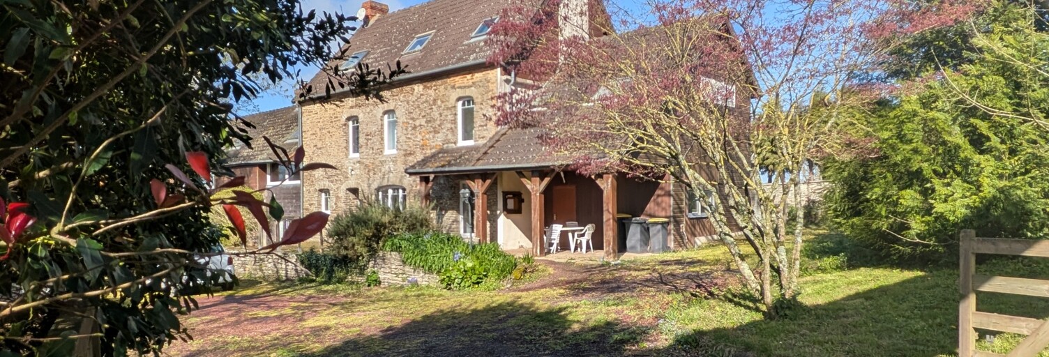Maison 12 Pièces 335 m² à vendre à Saint-Pierre-de-Semilly (50810)