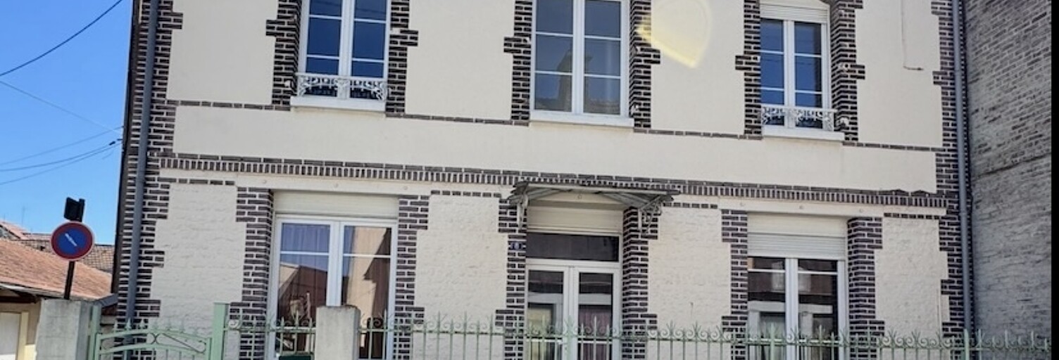 Immeuble  230 m² à vendre à Troyes (10000)