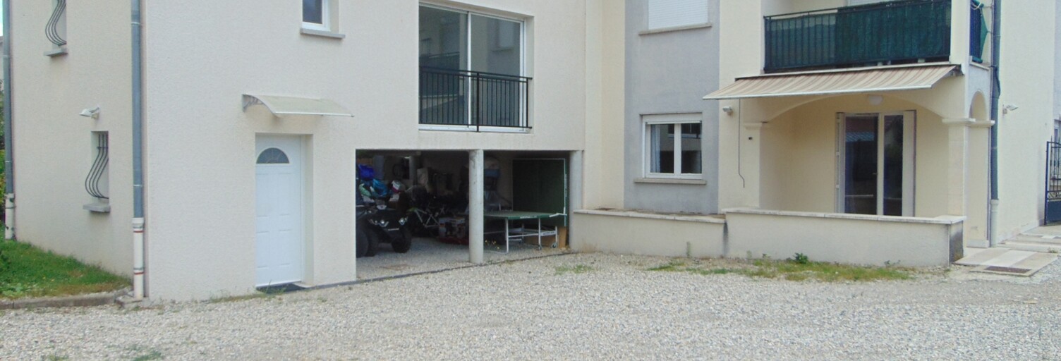 Maison 12 Pièces 251 m² à vendre à Genas (69740)