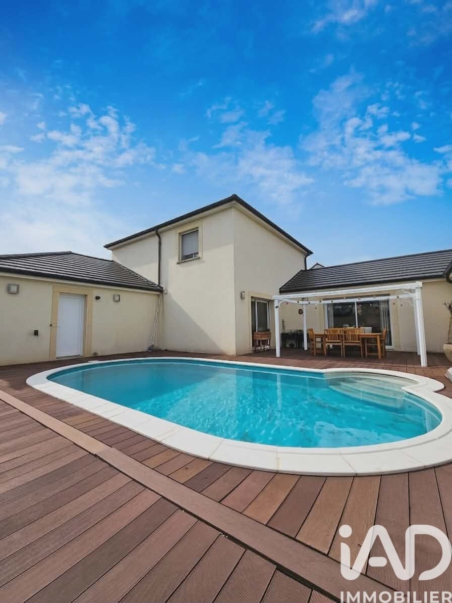 Maison à vendre, 8 pièces, 215 m², Gandrange