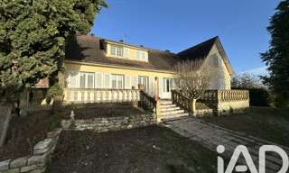 Maison 8 Pièces 263 m² à vendre à Moret-Loing-et-Orvanne (77250)