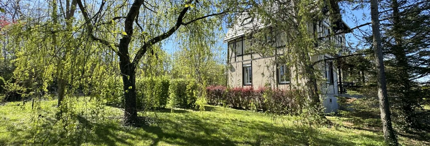 Maison 8 Pièces 146 m² à vendre à Wassy (52130)