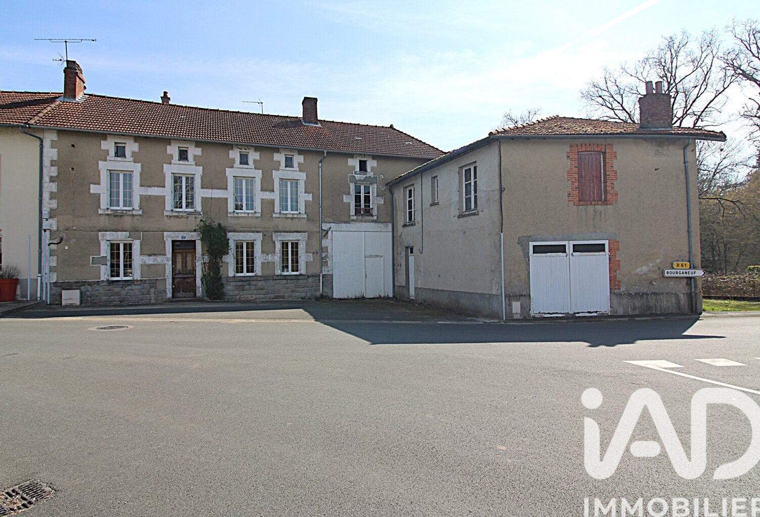 Vente Maison de village 8 pièces — photo 1