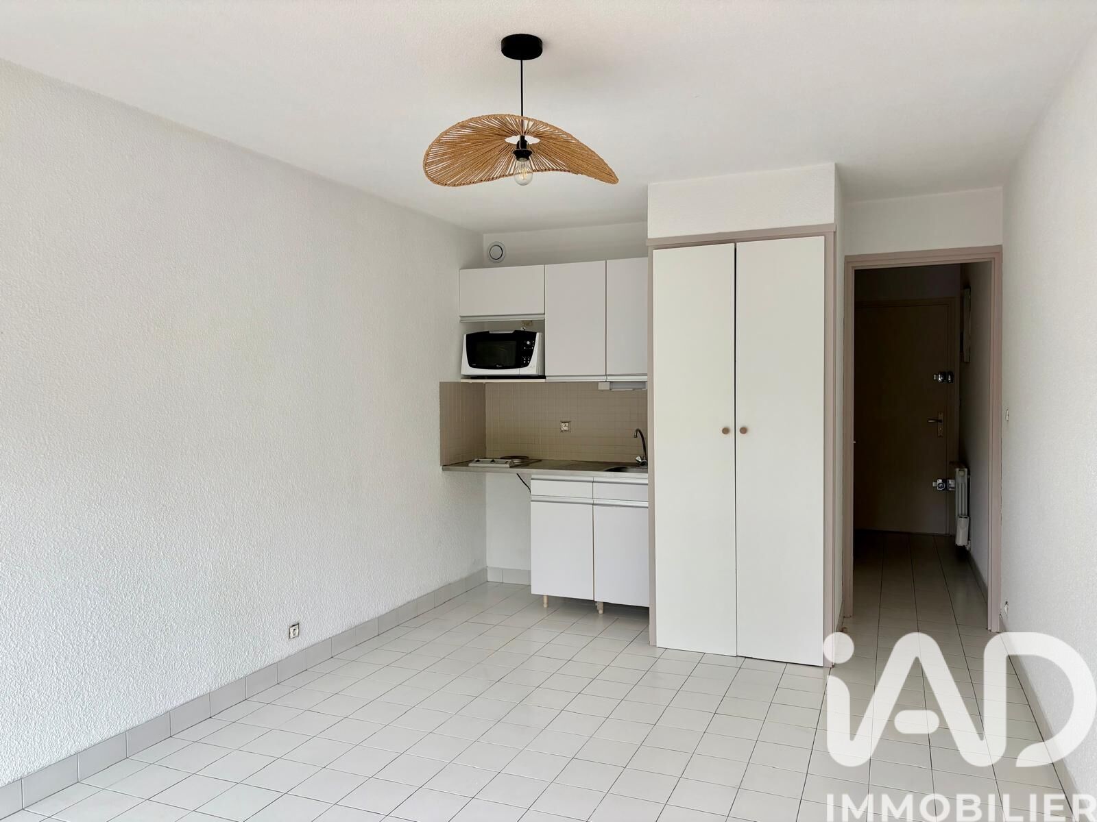 Vente Appartement 2 pièces - Photo 2