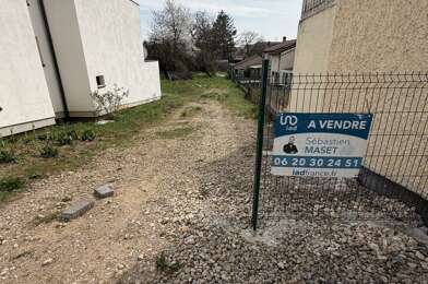 Terrain  199000 €