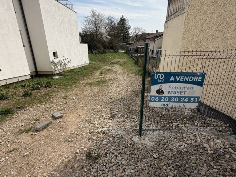 Vente Terrain à bâtir 1 080 m&sup2; — photo 1