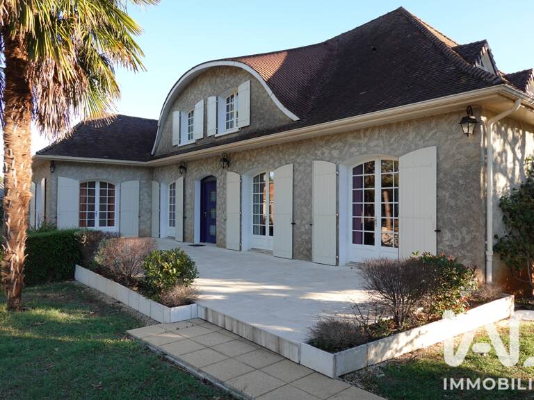 Vente Maison traditionnelle 8 pièces — photo 1
