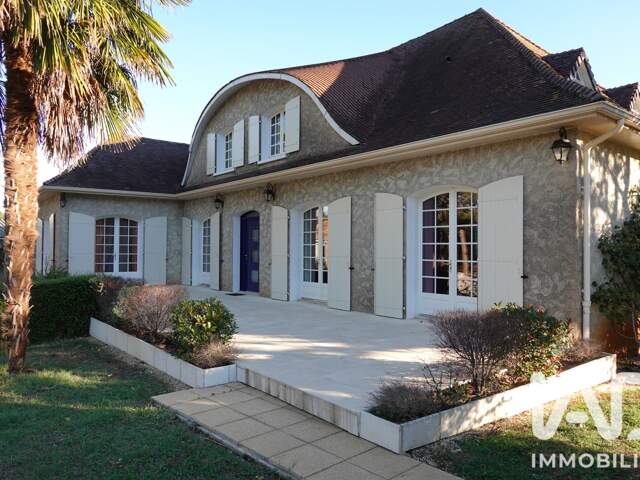 Vente Maison traditionnelle 8 pièces — photo du bien