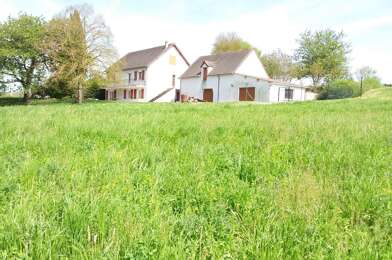 Maison 8 pièces 250350 €