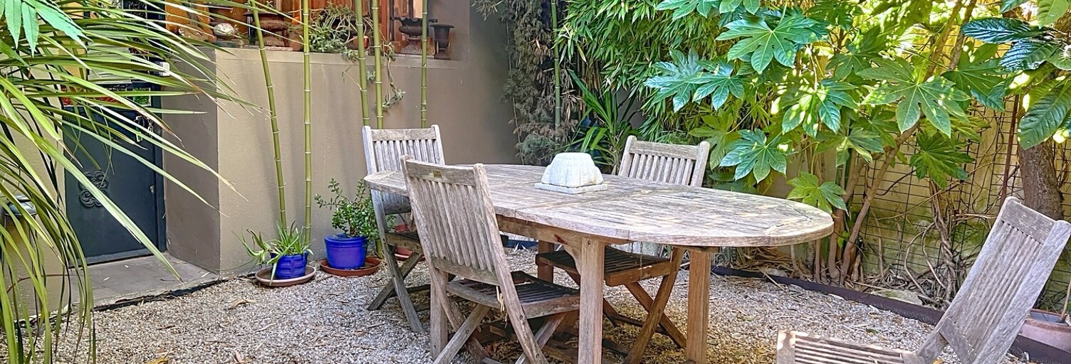 Immeuble  255 m² à vendre à Plan-d'Orgon (13750)