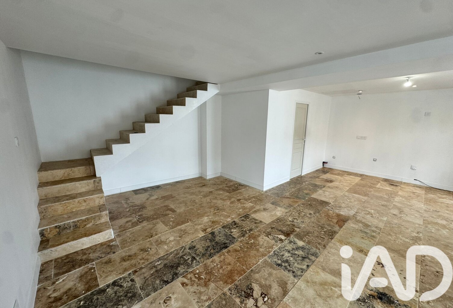 Vente Maison de village 4 pièces — photo 1