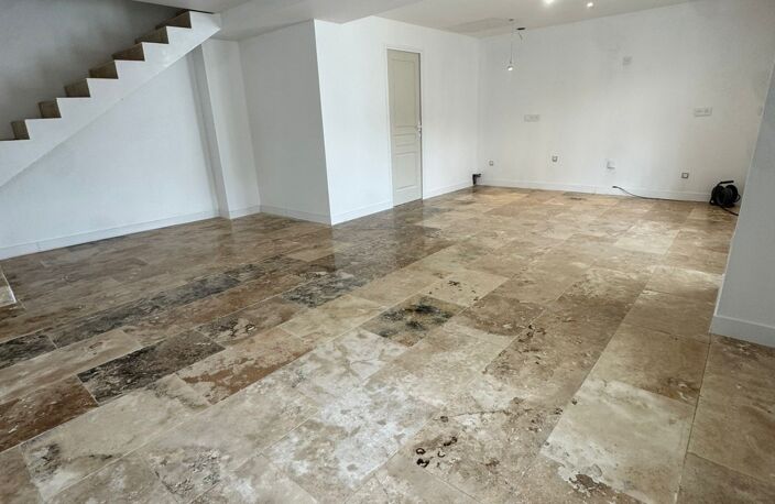 Vente Maison de village 4 pièces — photo 2