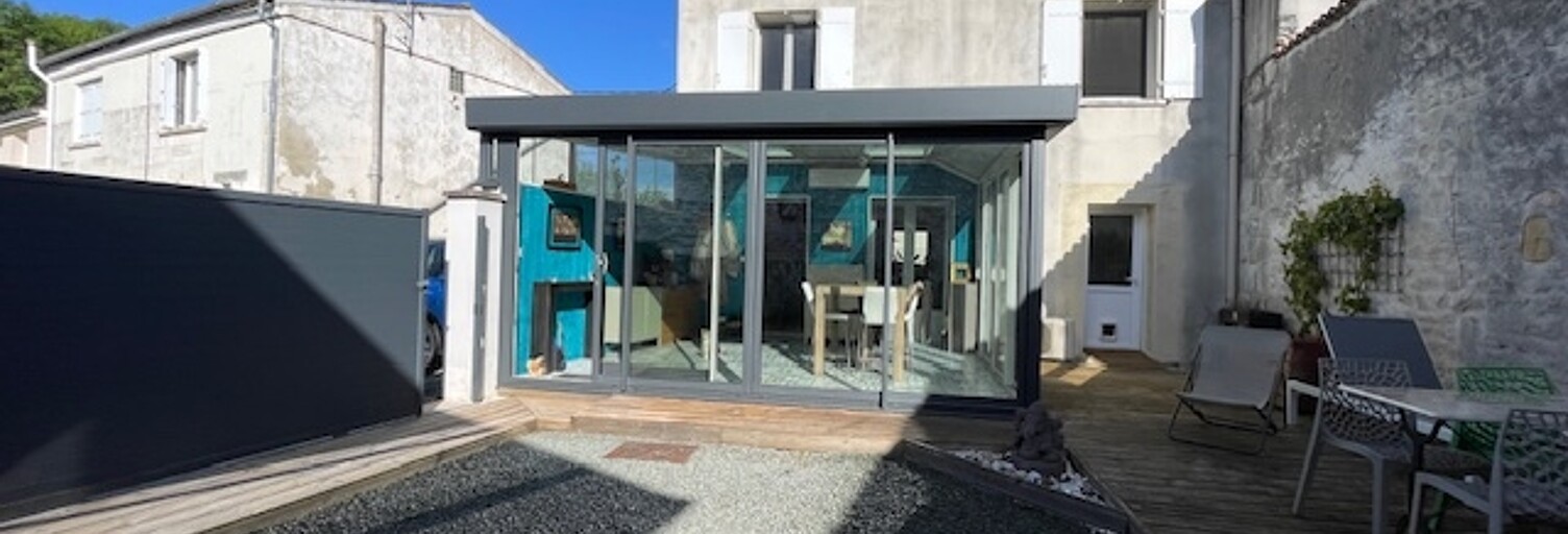 Maison 4 Pièces 102 m² à vendre à Saintes (17100)