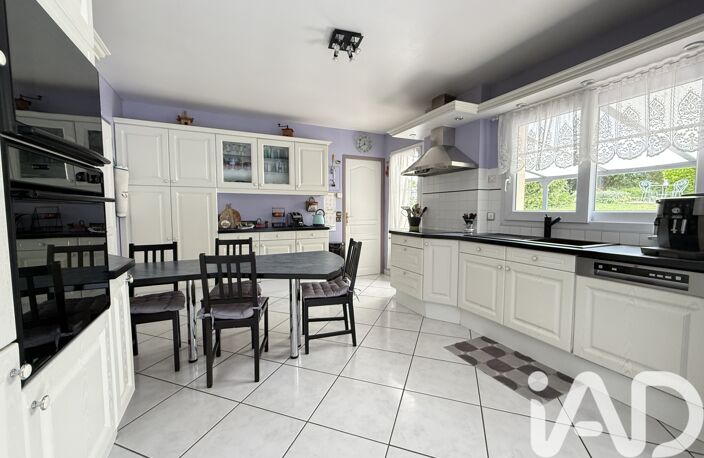 Vente Maison traditionnelle 7 pièces — photo 3