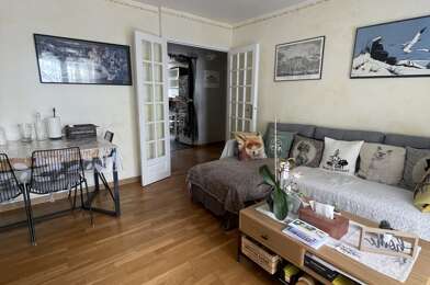 Appartement 4 pièces 990 €