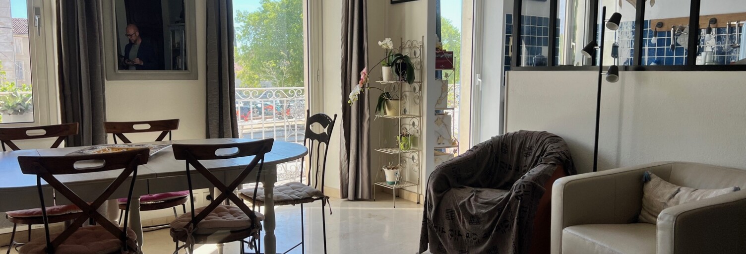 Maison 7 Pièces 209 m² à vendre à Carpentras (84200)