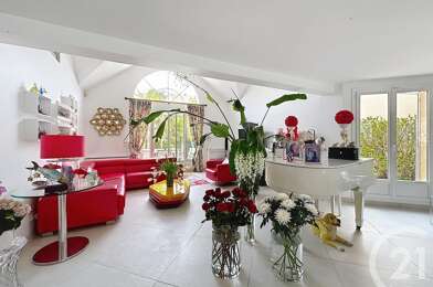 Maison 6 pièces 780000 €