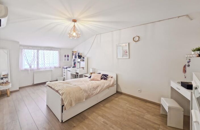 EXCLUSIVITE - MANOSQUE Appartement À Vendre — photo 2