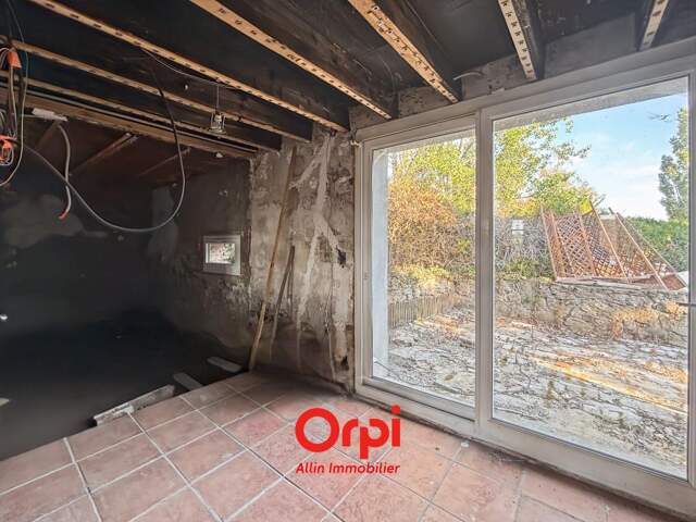 A VENDRE - MAISON DANS UN PETIT HAMEAU CALME — photo du bien