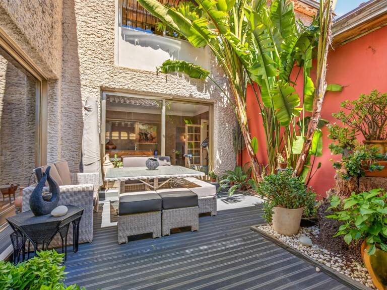 - CHATEAUNEUF LES MARTIGUES (13) - MAISON DE PRESTIGE - T10 - 3 SUITES PARENTALES + 3 CHAMBRES - PISCINE -TERRASSE - PARKING - CAVE — photo 1