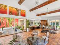 - CHATEAUNEUF LES MARTIGUES (13) - MAISON DE PRESTIGE - T10 - 3 SUITES PARENTALES + 3 CHAMBRES - PISCINE -TERRASSE - PARKING - CAVE — photo 2
