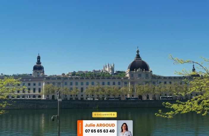 Coup de cœur assuré ! Appartement triplex T4 Lyon 3 quai Augagneur — photo 2
