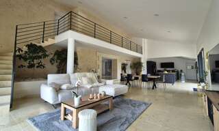 Maison 8 Pièces 250 m² à vendre à Berson (33390)