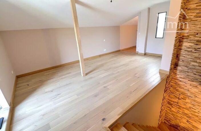 Maison individuelle plain pied d'une surface de  142 m² à PETITE — photo 4