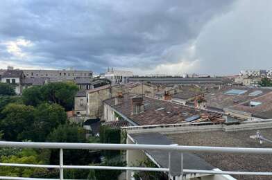 Appartement 3 pièces 1050 €