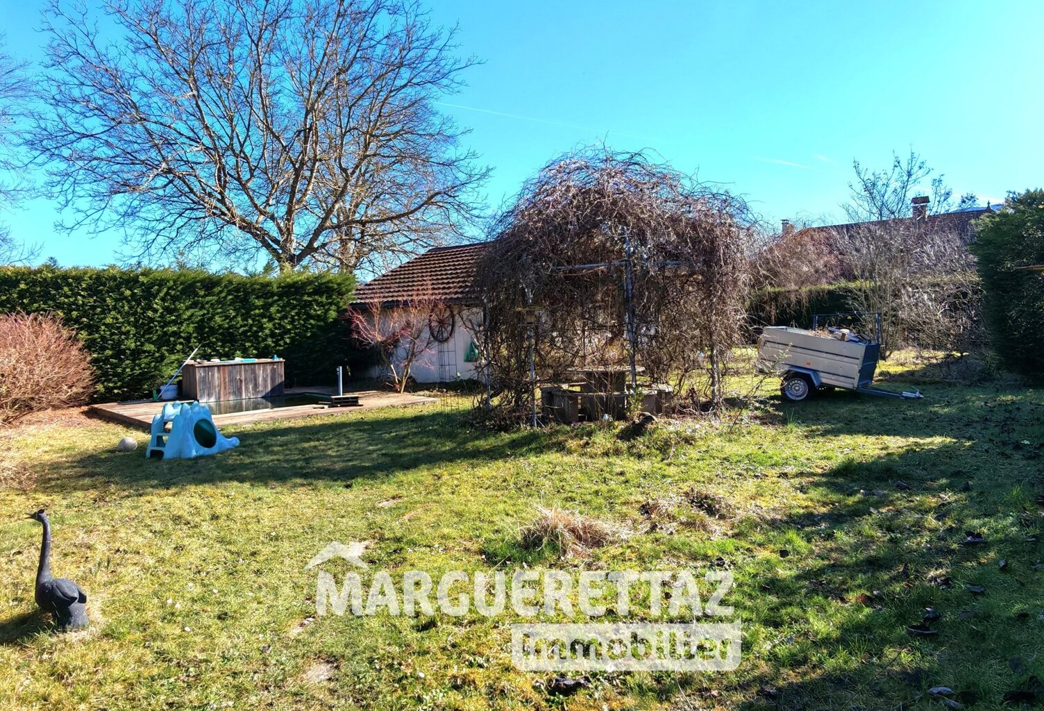 Maison mitoyenne 4 pièces avec jardin à Bons en Chablais — photo 1