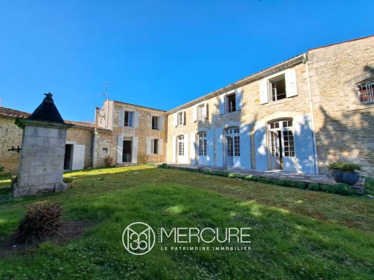 PROPRIETE DE FAMILLE ENTRE SAINTES ET ROYAN — photo 1