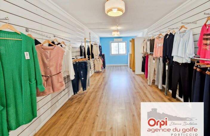 Bien Commercial À Vendre — photo 4