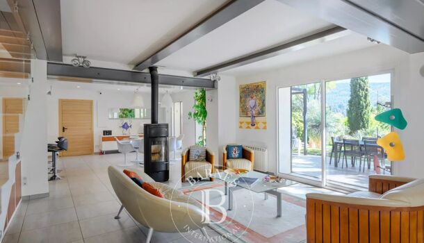 Villa / Maison 6 pièces  à vendre Aubagne 13400