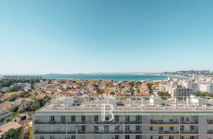 Vente - Toit terrasse - 13008 Marseille - Vue panoramique mer — photo 3