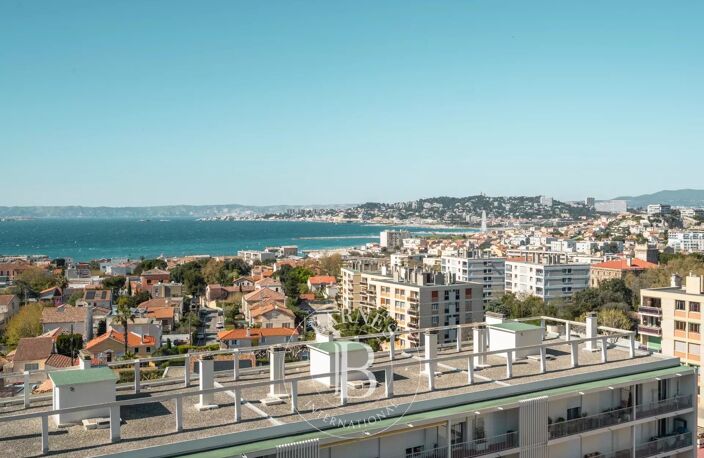 Vente - Toit terrasse - 13008 Marseille - Vue panoramique mer — photo 5