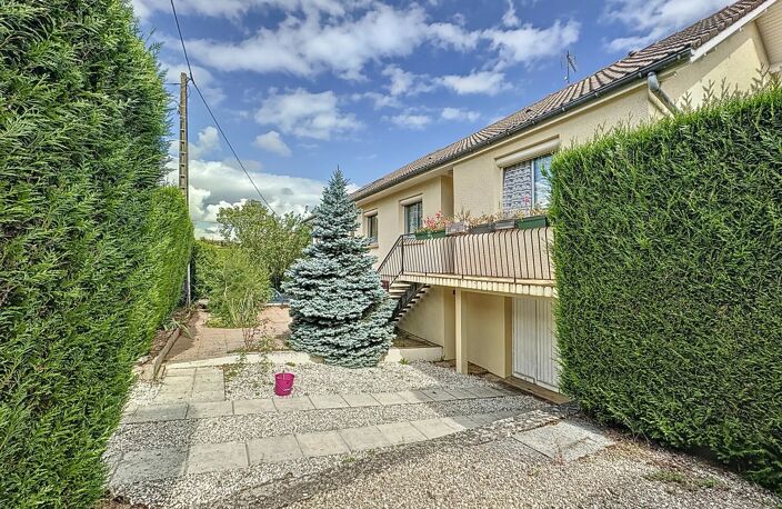 SAULIEU SPACIEUSE MAISON FAMILIALE AVEC JARDIN ARBORÉ — photo 5