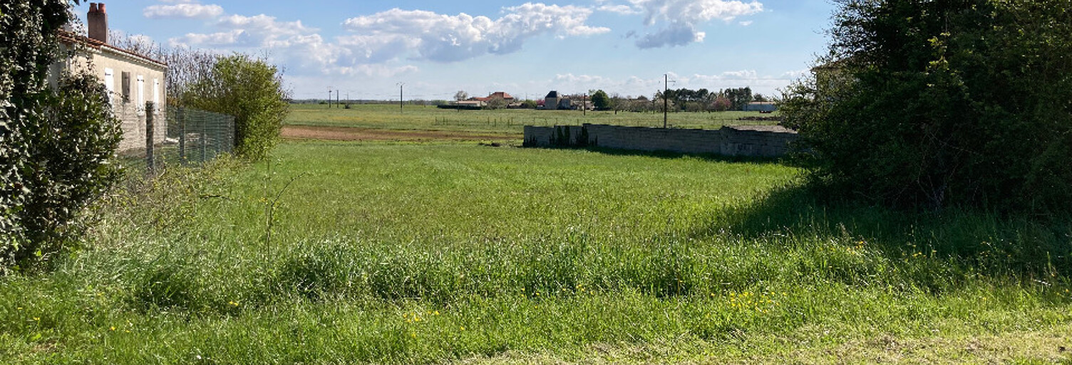 Terrain  600 m² à vendre à Champagnolles (17240)