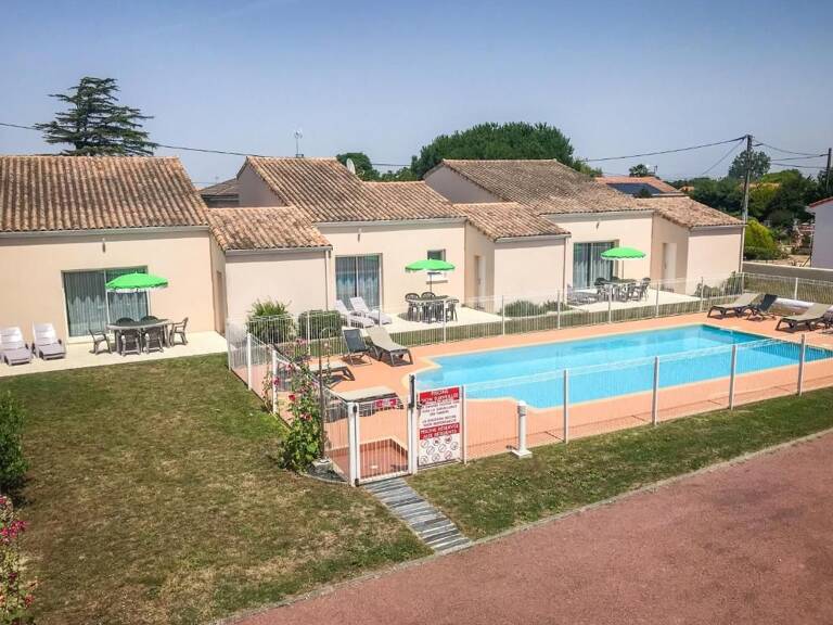   Ensemble immobilier aux portes de l’Île d’Oléron – Idéal investissement — photo 1