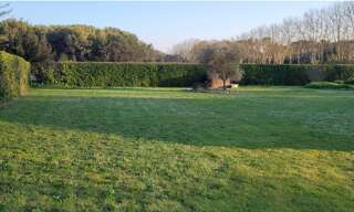 Terrain  949 m² à vendre à Aix-en-Provence (13100)