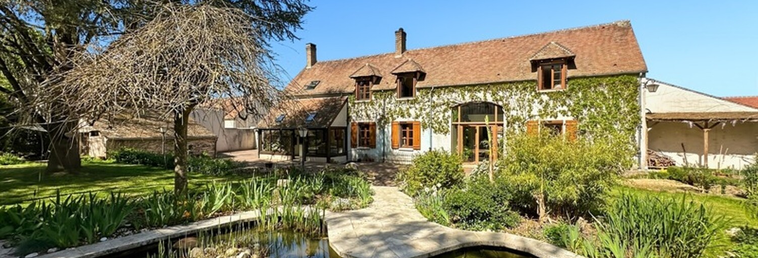 Maison 6 Pièces 220 m² à vendre à La Madeleine-sur-Loing (77570)
