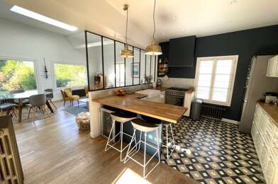 Maison 5 pièces 749000 €