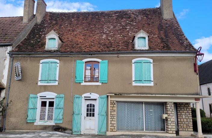 VALIGNY ( 03 ) A Vendre Maison de village 4 chambres  180m2  + appartement 1 chambre 43m2 — photo 2