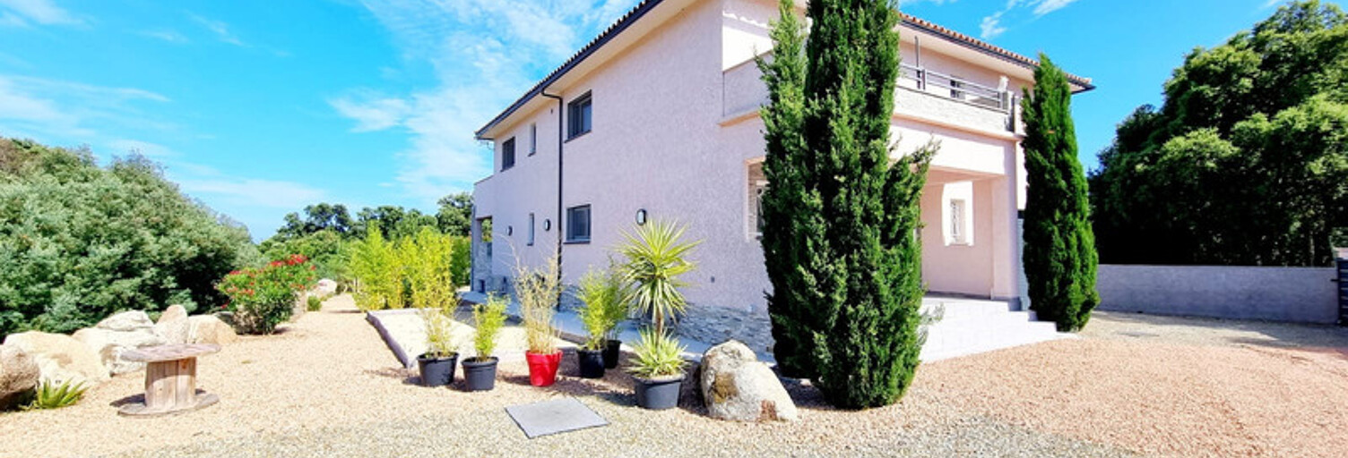 Maison 7 Pièces 215 m² à vendre à Solaro (20240)