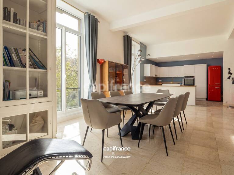 APPARTEMENT DE STYLE HAUSSMANNIEN D'EXCEPTION AVEC GRANDE PIÈCE À VIVRE DE PLUS DE 70M2 — photo 1