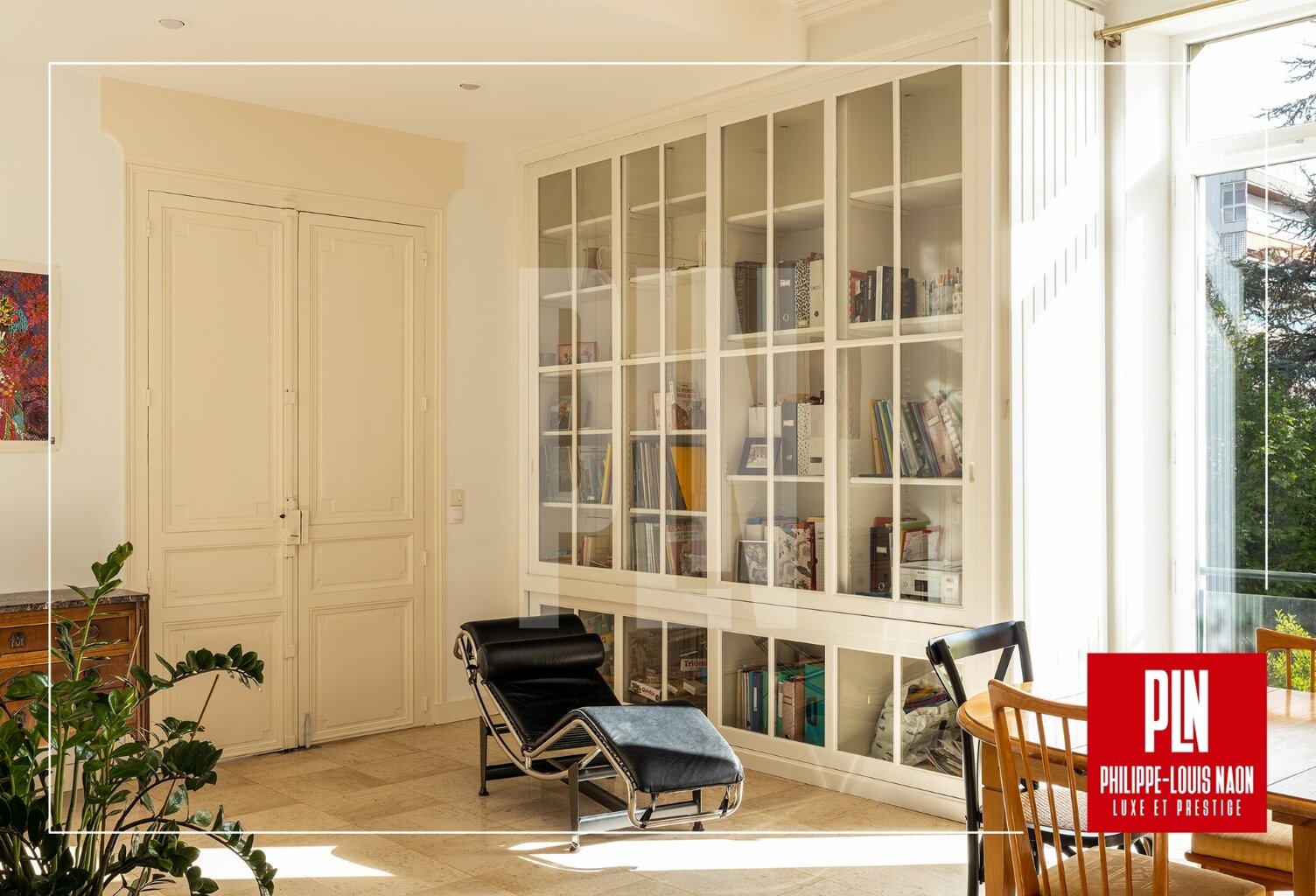 APPARTEMENT HAUSSMANNIEN D'EXCEPTION AVEC GRANDE PIÈCE À VIVRE DE PLUS DE 70M2 — photo 1