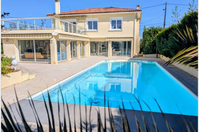 Maison 6 pièces 330000 €