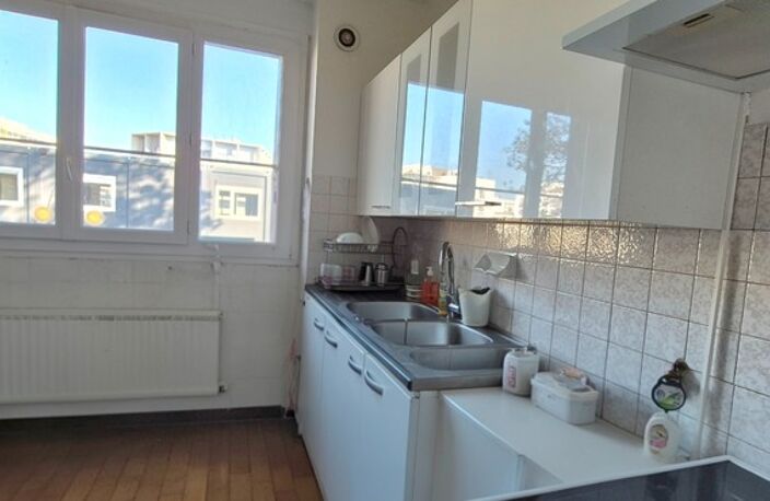 Appartement à vendre 3 pièces VILLEURBANNE (69) — photo 3
