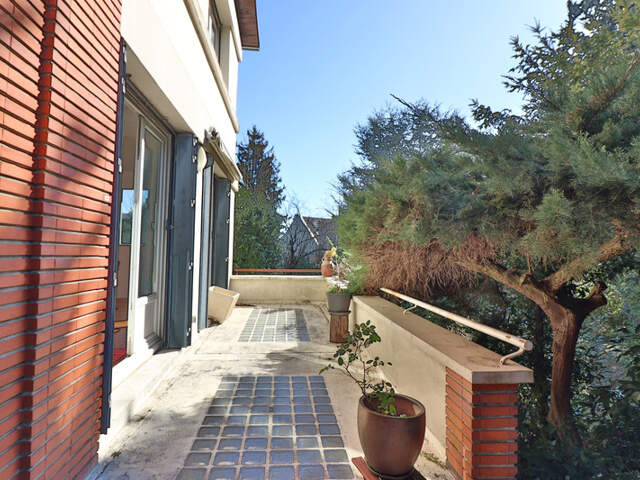 Dpt Hauts de Seine (92), À vendre : Maison familiale d'exception de 217 m2 (290 au sol) – Calme absolu, proche RER Robinson et Vallée aux Loups — photo du bien