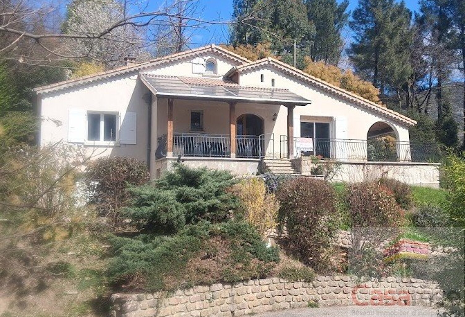 Maison — photo 1